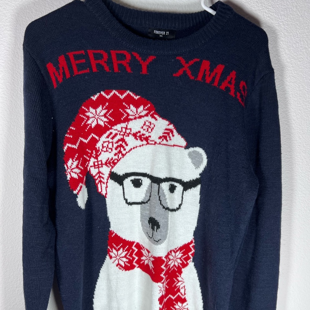 Forever 21 Festive Navy Christmas Sweater Size M